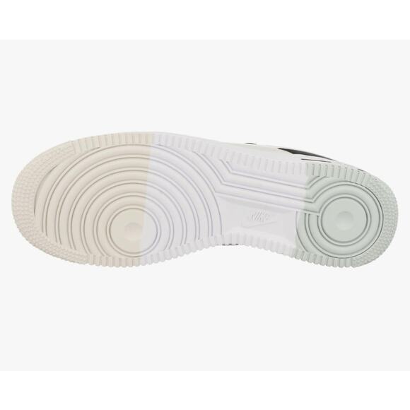 Nike Air Force 1 LV8 Woman's Size 6 / 4.5y/New in Box / Black/ White/ wolf Gray - Picture 6 of 10